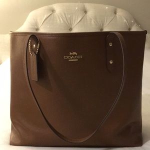 Coach executive tote